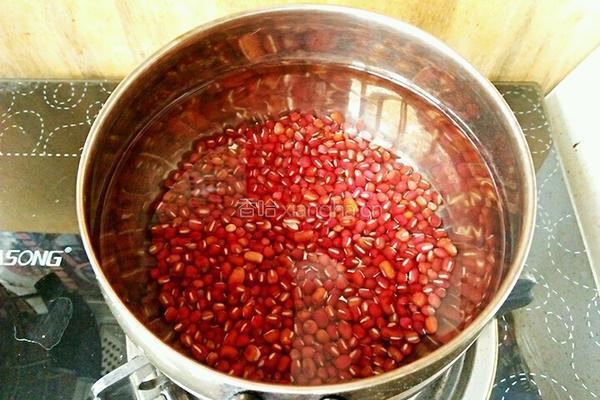牛奶红豆冰棍的做法图解2