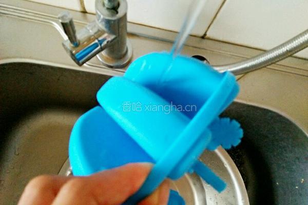 牛奶红豆冰棍的做法图解9