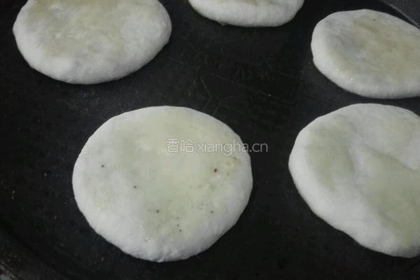 洋葱猪肉馅饼的做法图解13