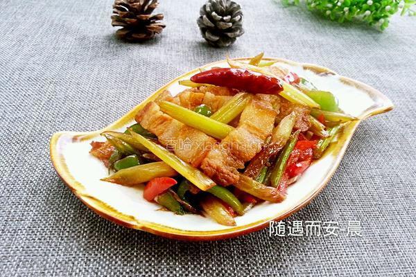 芹菜炒五花肉的做法图解14