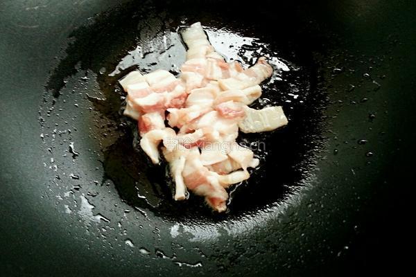 芹菜炒五花肉的做法图解4