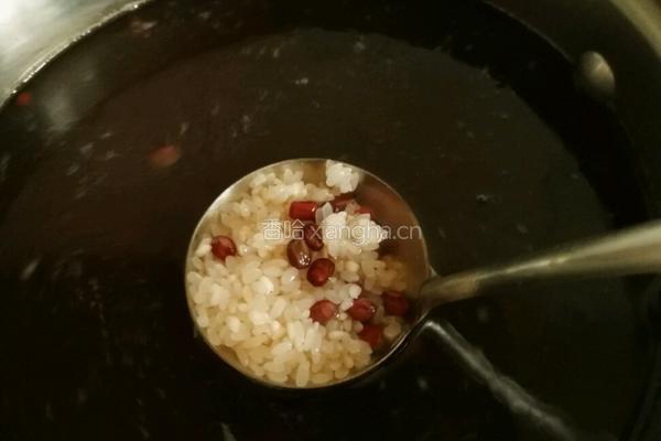 红豆稀饭的做法图解3