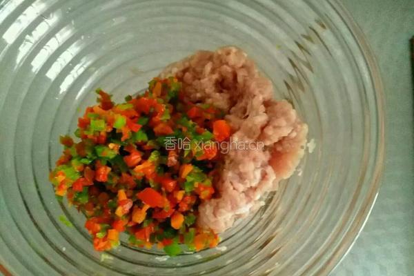 牛肉萝卜蒸饺的做法图解5
