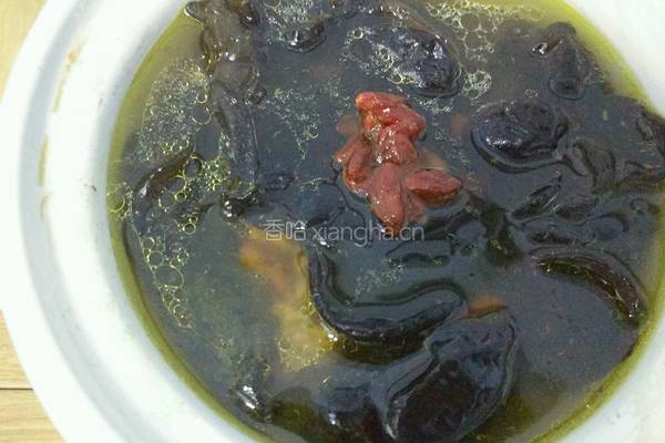木耳炖鸡的做法图解8