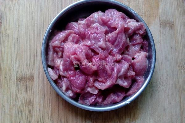 湿炒牛河的做法图解1
