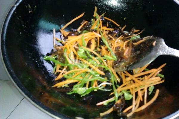 湿炒牛河的做法图解5