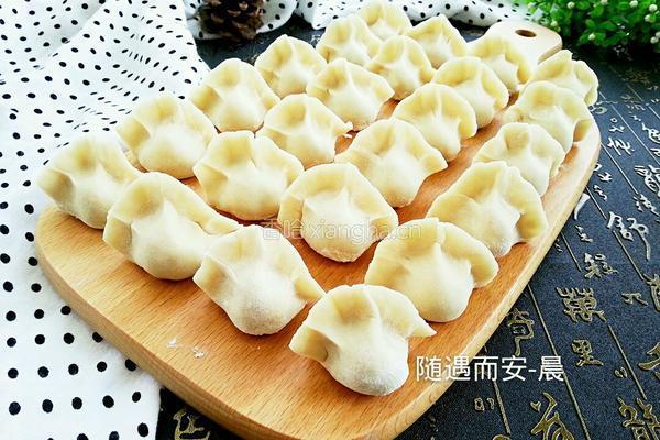 莲菜肉馅饺子的做法图解18