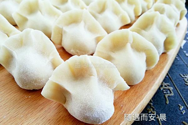 莲菜肉馅饺子的做法图解16