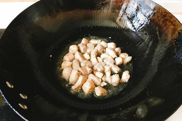 猪肉烧土豆的做法图解4