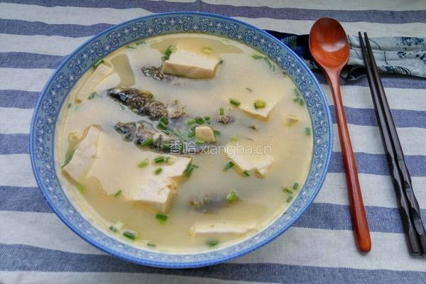清炖野生小鲫鱼的做法图解7