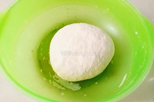 芹菜馅包子的做法图解4