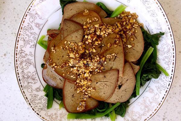 酱猪肝拌菠菜的做法图解6