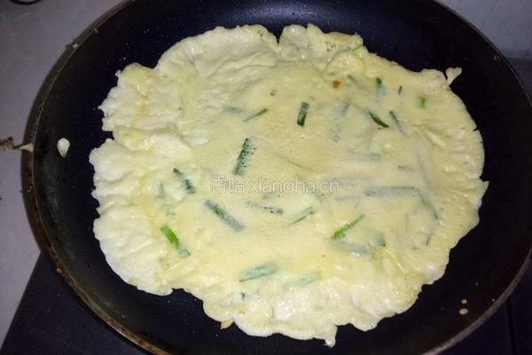 鸡蛋韭菜煎饼的做法图解9