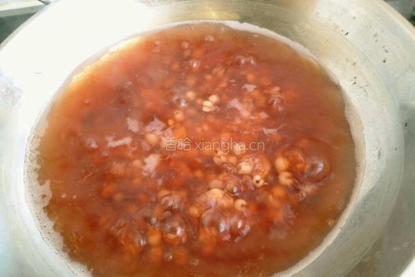 薏米红豆莲子粥的做法图解7
