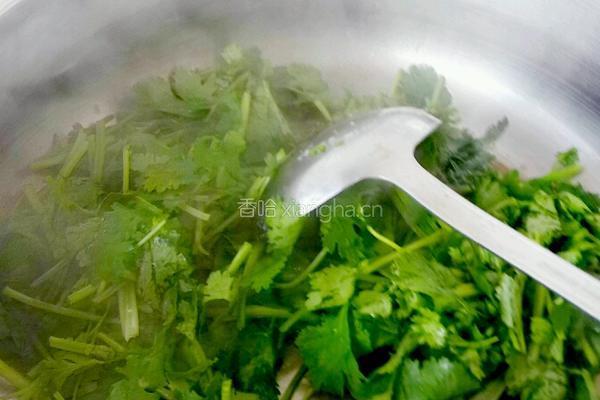 香菜炒鸡蛋的做法图解6