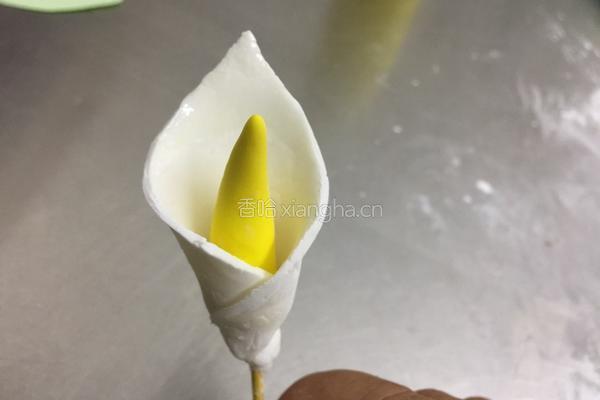 翻糖蛋糕花的做法图解5