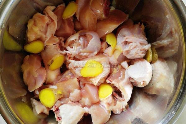 新疆沙湾大盘鸡的做法图解1