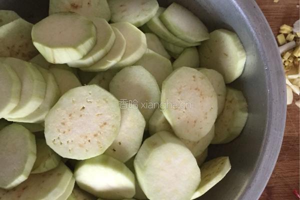 炖茄子的做法图解3
