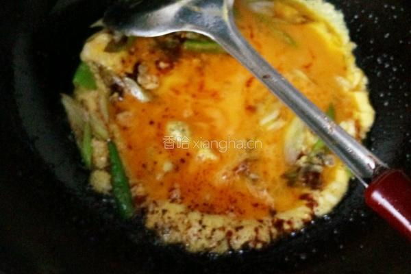 大酱炒鸡蛋的做法图解5