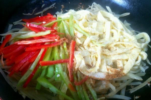 土豆鸡蛋丝的做法图解8