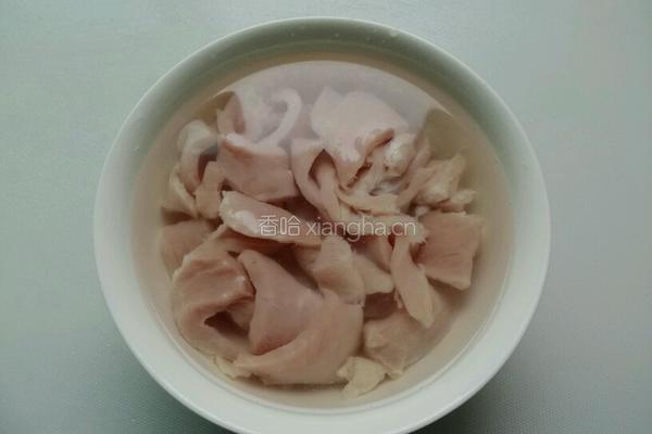 酸汤小酥肉的做法图解1