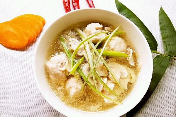 鸡茸蘑菇汤的做法图解5