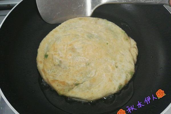 葱花油饼的做法图解18