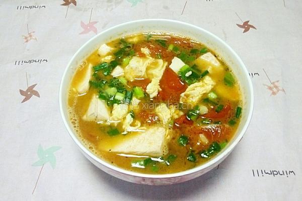 西红柿豆腐汤的做法图解7