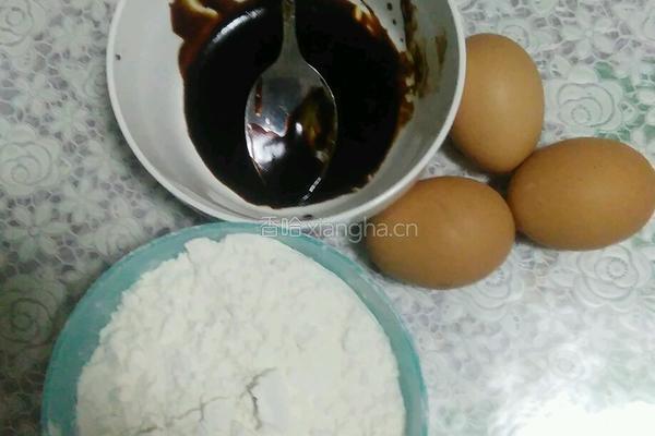 烙饼卷鸡蛋的做法图解1