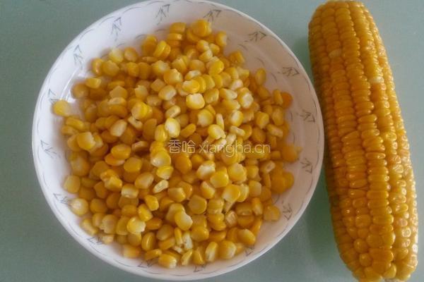 玉米粒炒饭的做法图解1