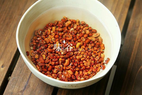 自制蜜豆的做法图解1