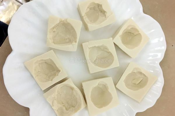 豆腐塞肉的做法图解3