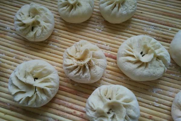 茄子馅大包子的做法图解5