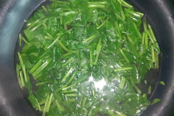 菠菜花生的做法图解3