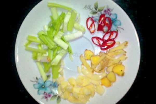 鸡血豆腐汤的做法图解1