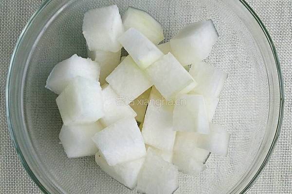 皮蛋冬瓜汤的做法图解1