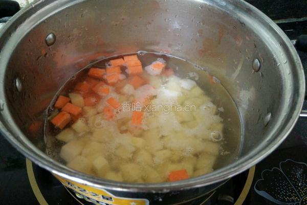 宫爆土豆丁的做法图解2
