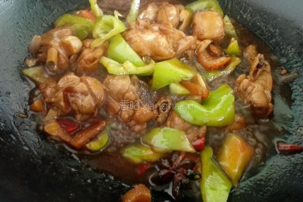 青椒炒鸡块的做法图解7
