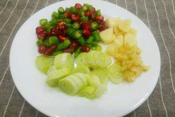 炒肥牛的做法图解2