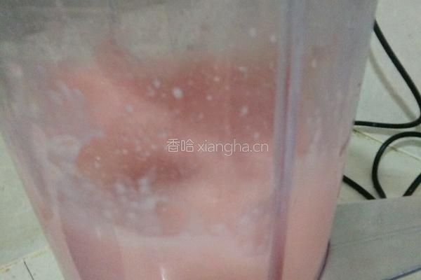酸奶西瓜奶昔的做法图解6