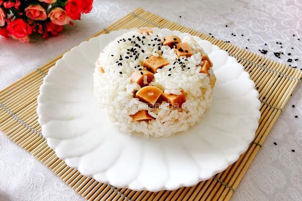 香肠焖米饭的做法图解4
