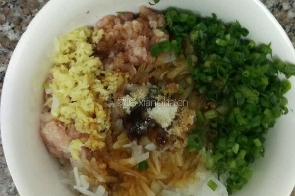 萝卜猪肉包子的做法图解8