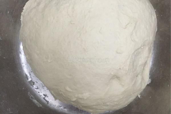 韭菜鸡蛋包子的做法图解1