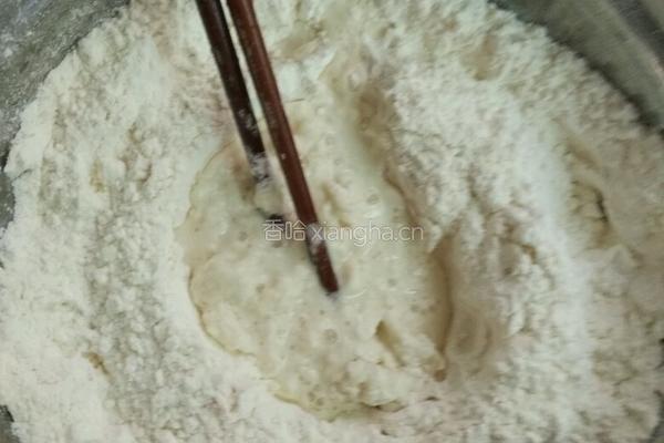 葫芦馅素菜包子的做法图解2