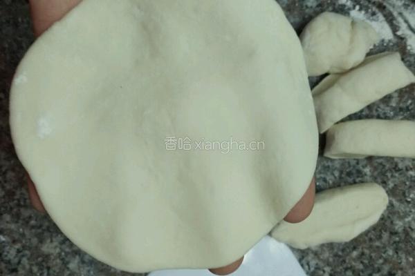 葫芦馅素菜包子的做法图解10