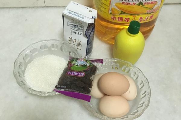 电饭锅烤蛋糕的做法图解1