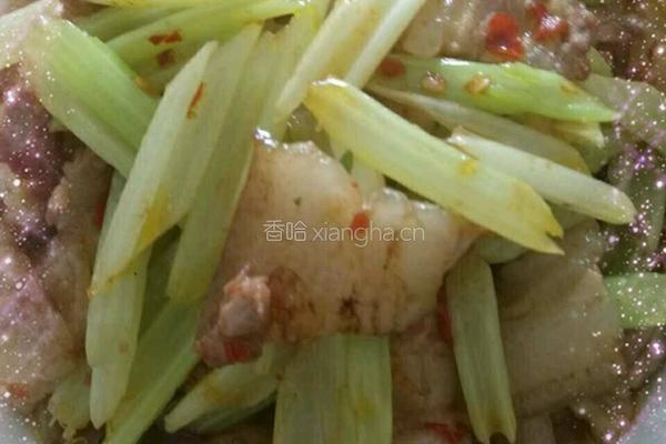 五花肉炒西芹的做法图解8