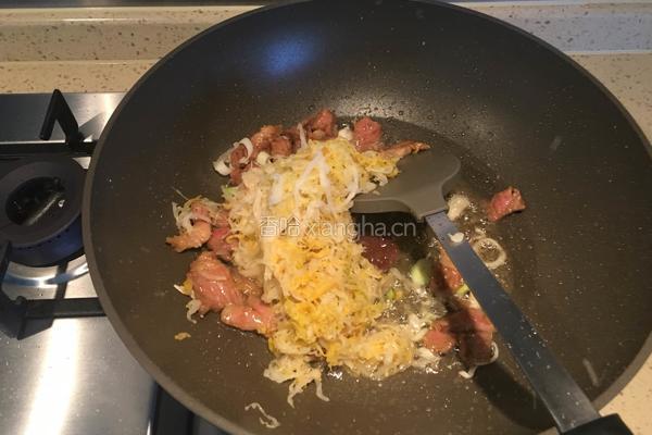 酸菜粉条肉的做法图解6