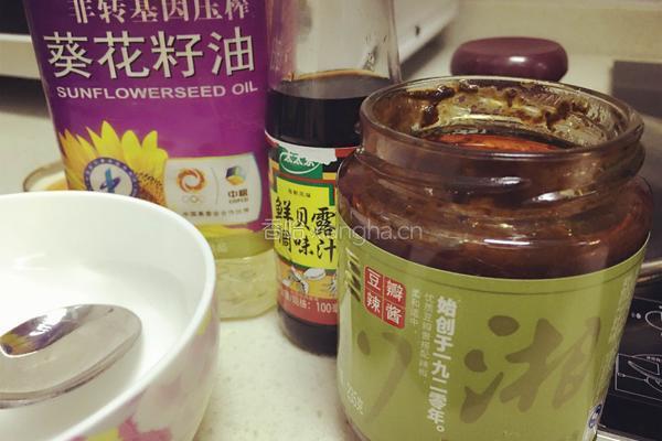 豆瓣酱炒刀豆的做法图解2