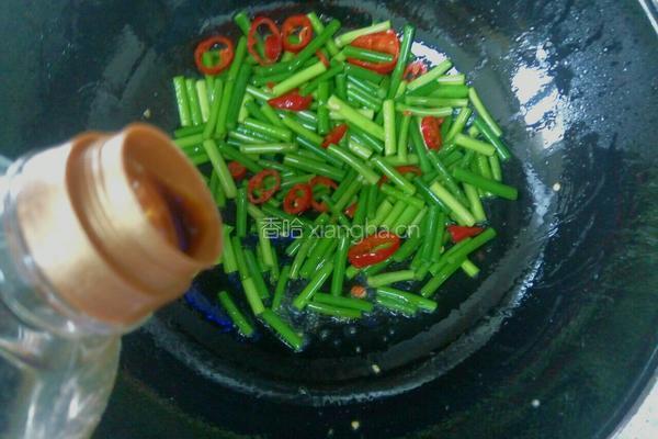 素炒蒜苔的做法图解7